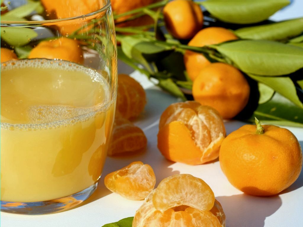 sok od mandarina